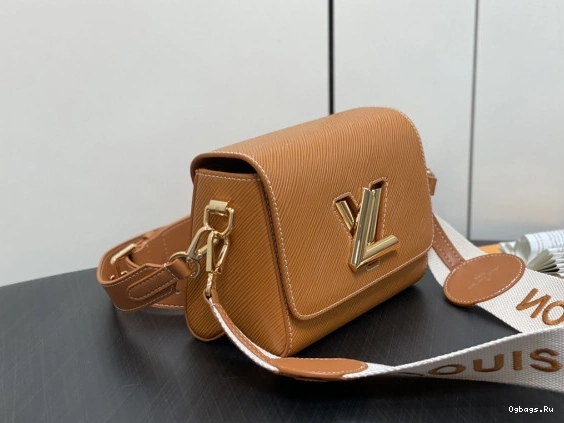 MM-23*17*9.5CM TWIST VUITTON LOUIS 0201